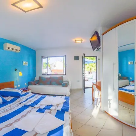 The Sea House Apartment *