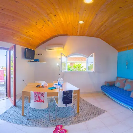 The Sea House *