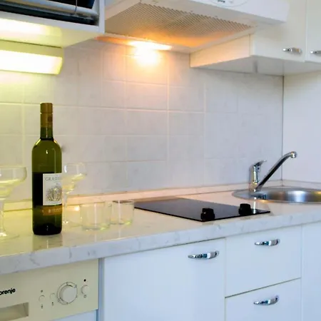 The Sea House Apartment